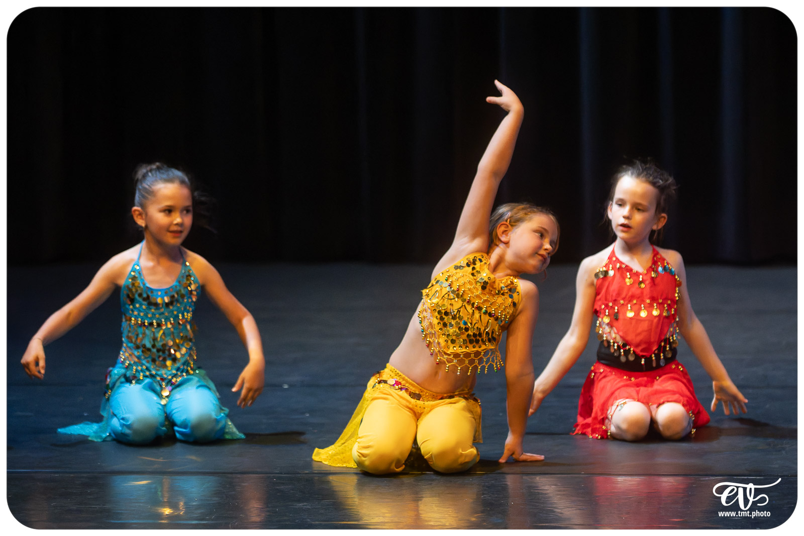 ECOLE DE DANSE CÉCILE ADAMOW